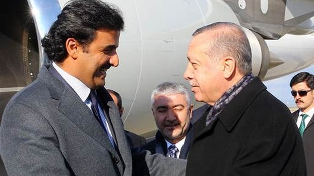 Erdoğan, Katar Emiri\'ni Havaalanında Karşıladı (2)