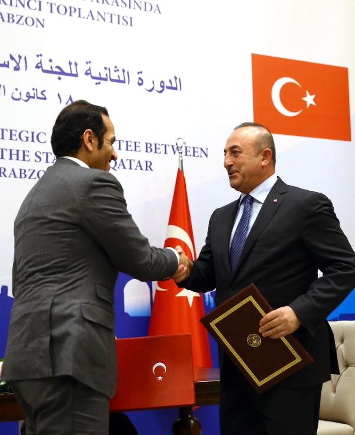 Erdoğan, Katar Emiri\'ni Havaalanında Karşıladı (3)