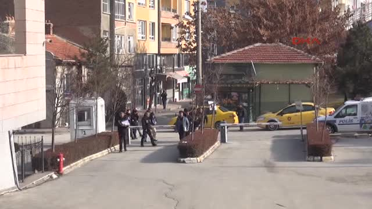 Eskişehir Kasa Hırsızlarını Güvenlik Kamerası Ele Verdi