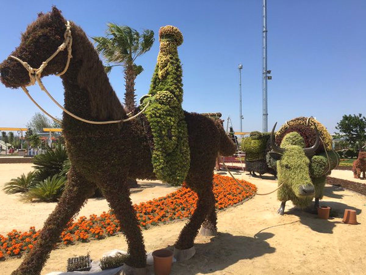 Expo\'daki Bitki Heykellere Özel Bakım