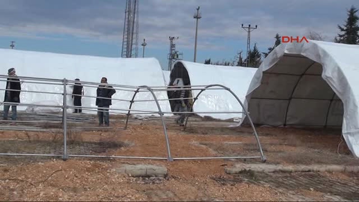 Halep\'ten Gelenler Için Türkiye\'de de Kamp Kuruluyor
