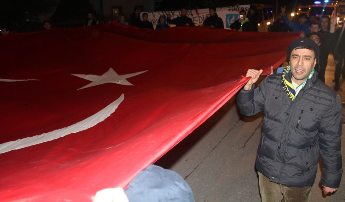 Kayseri\'deki Terör Saldırısına Tepkiler