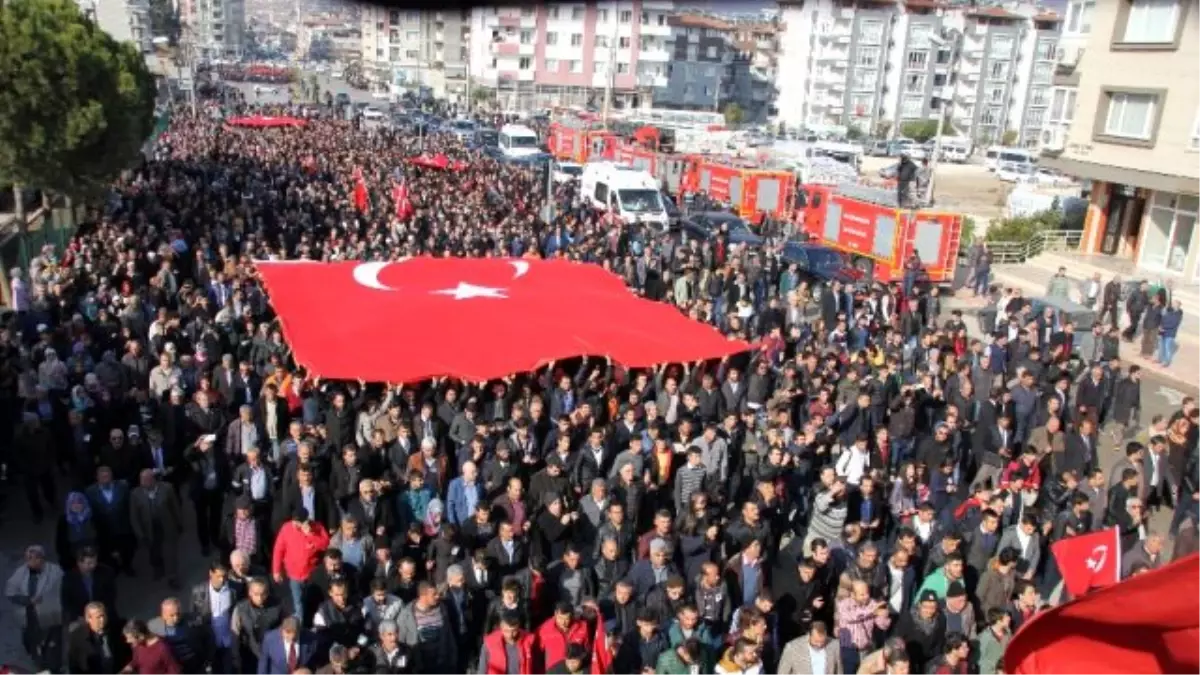 Kayseri\'deki Terör Saldırısına Tepkiler