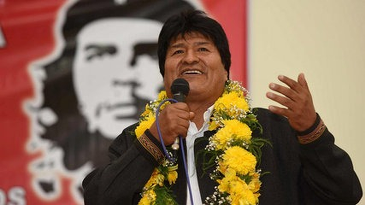 Morales 2 Dönem Sınırlamasına Takılmadan 4. Kez Aday Olmaya Hazırlanıyor