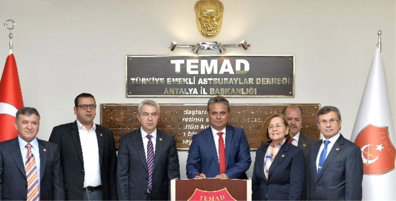 Muratpaşa Belediye Başkanı Uysal\'da Temad\'a Ziyaret