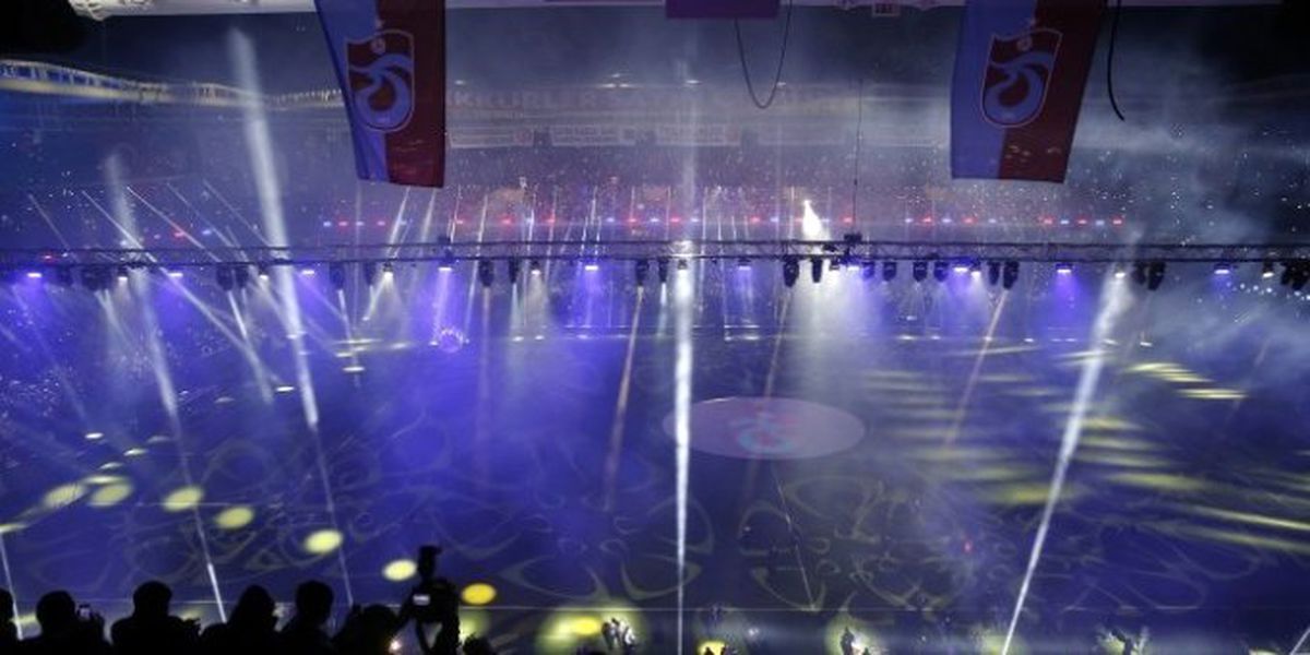 Şenol Güneş Stadı\'nda Muhteşem Açılış