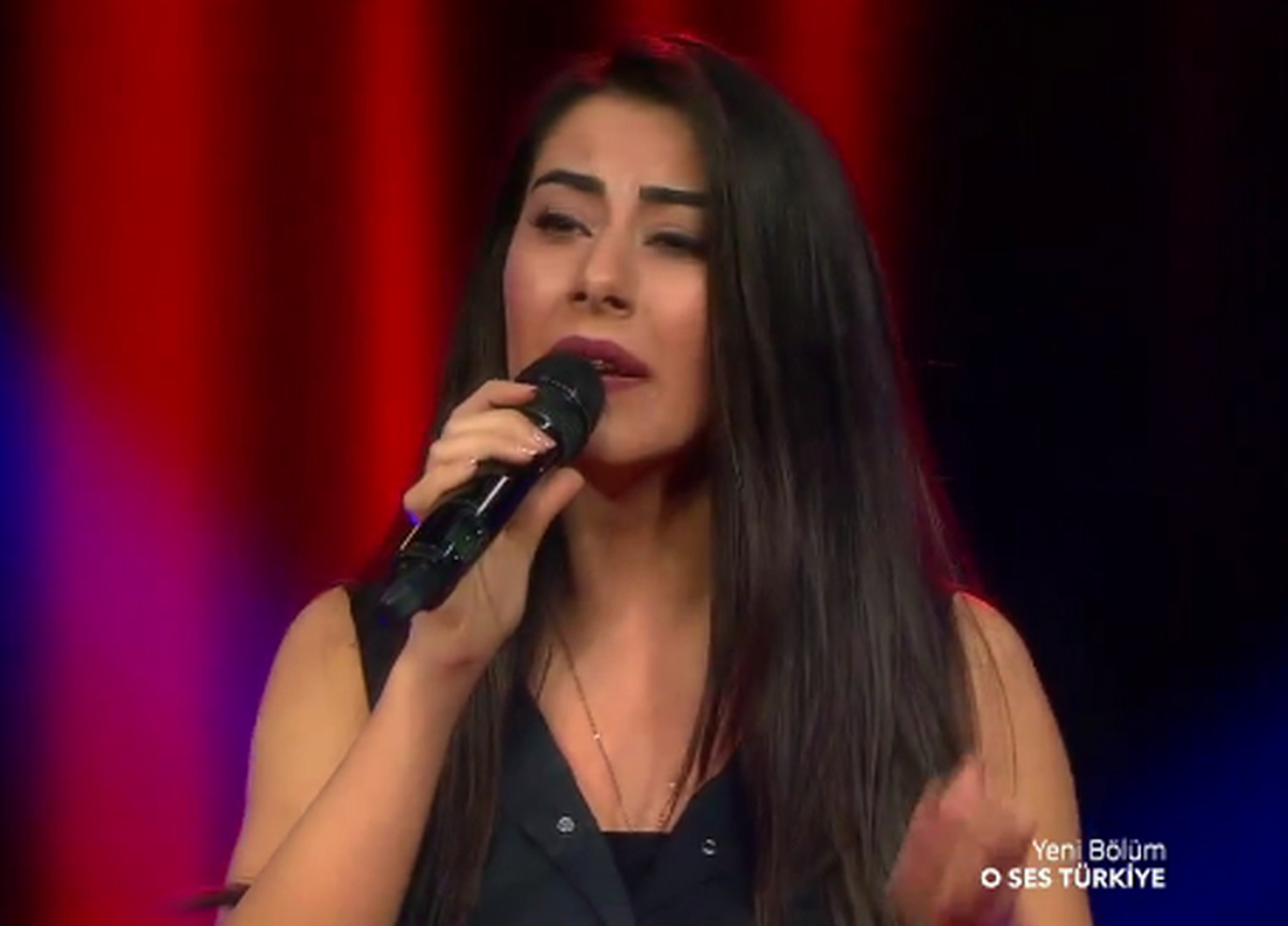 Simge Şahin \'Bir Sevda Şarkısı\'