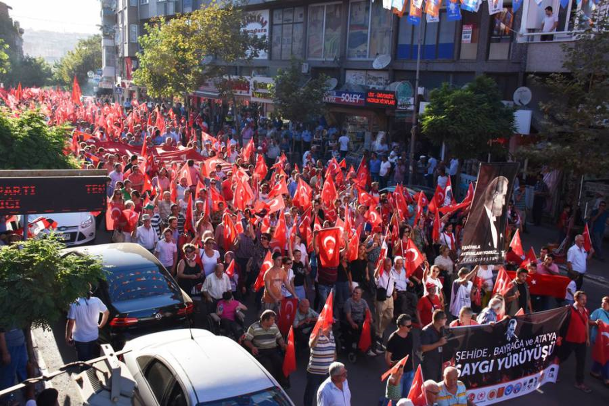 Tekirdağlılar Şehitler İçin Yürüdü