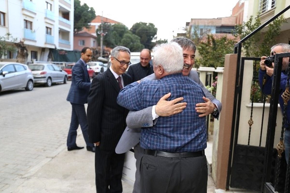 Turgutlu\'da Gönülleri Fetheden Proje