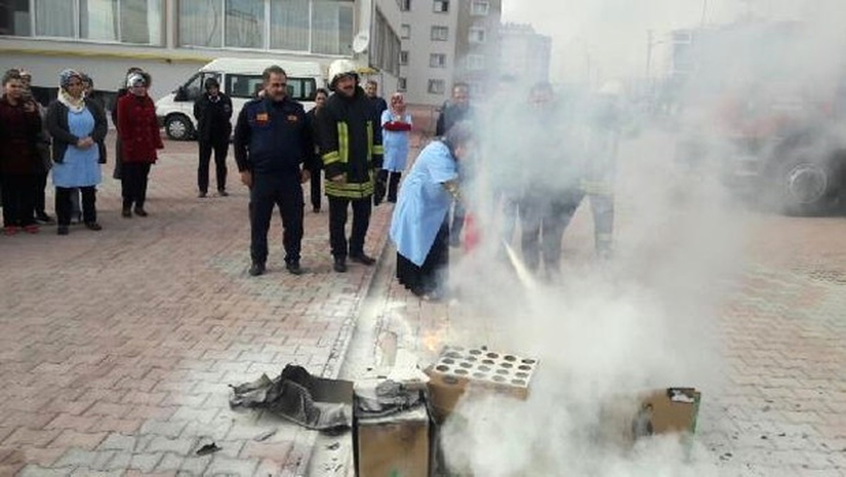 Adıyaman Belediyesi İtfaiyesinden Yangın Tatbikatı