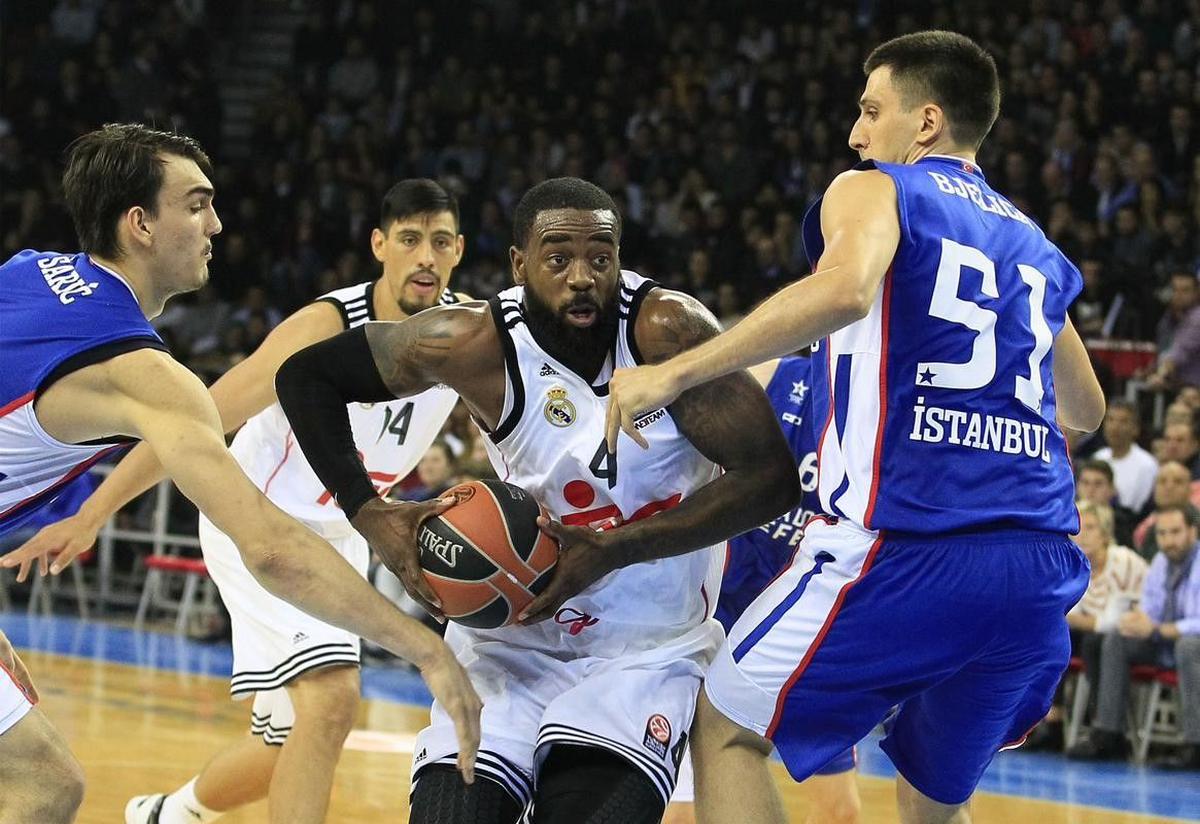 Anadolu Efes\'in Konuğu Zalgiris Kaunas