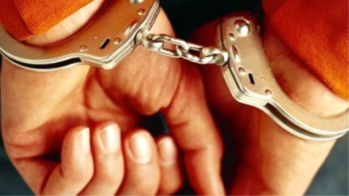 Antalya\'da 2 Hırsızlık Zanlısı Tutuklandı