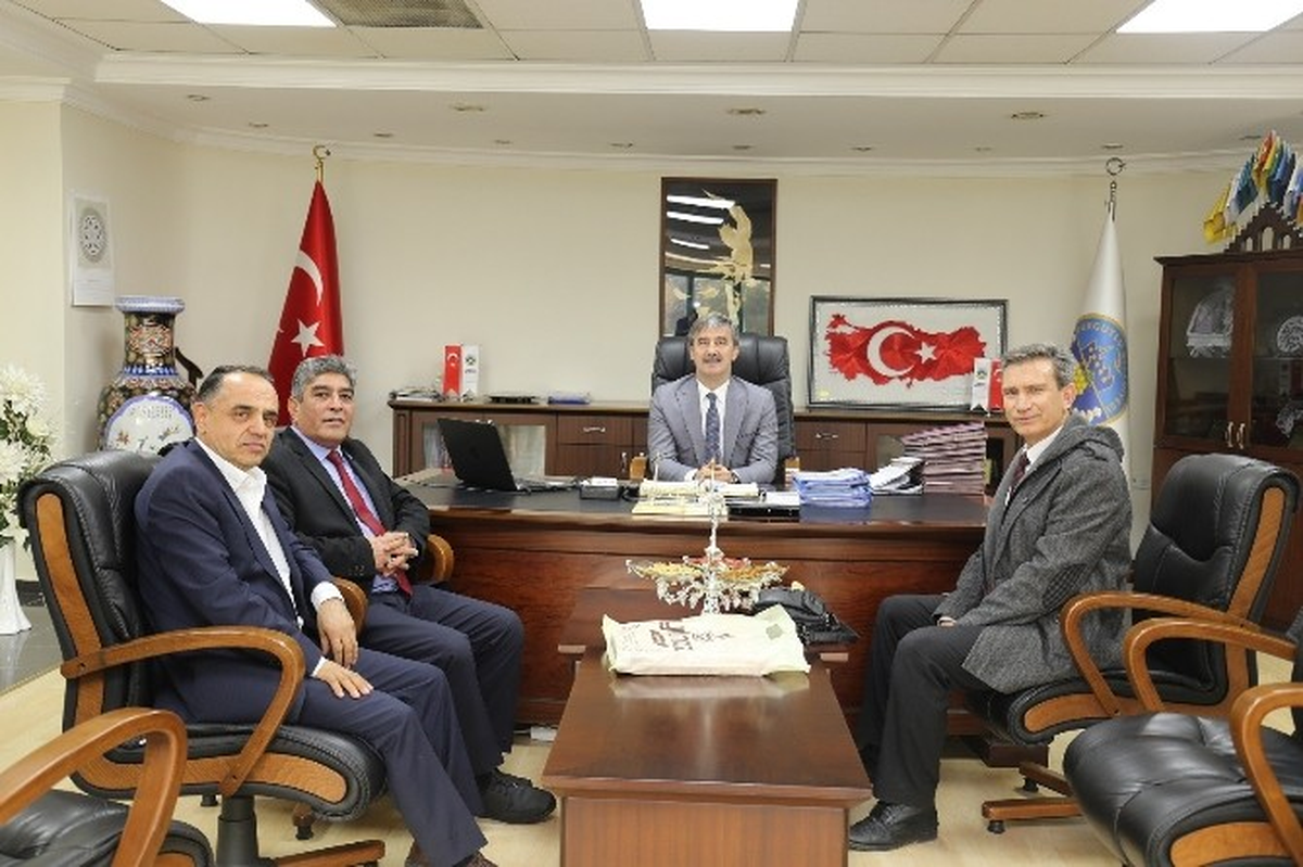 Başkan Şirin Türk Eğitim-Sen\'i Ağırladı