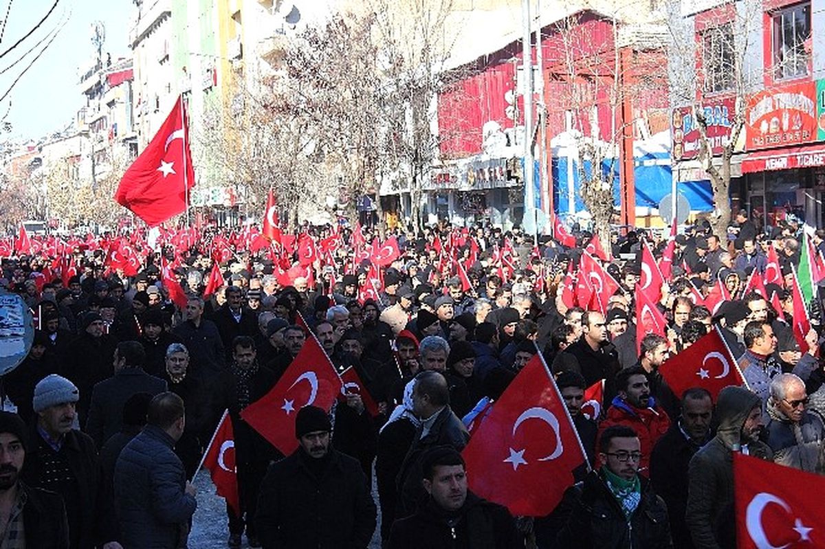Bingöl Terörü Lanetledi