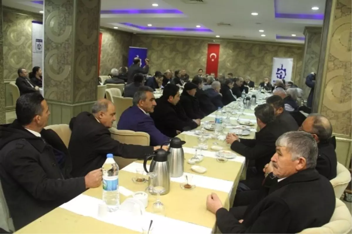 Büyükşehir, Muhtarlarla İstişare Toplantıları Yapıyor