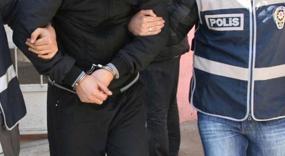 Cezaevi Firarisi Hırsızlık Yapınca Yakalandı