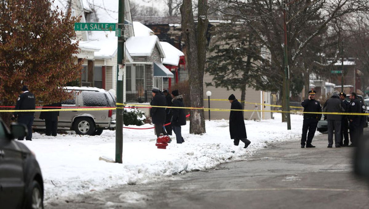 Chicago\'da Silahlı Saldırılar: 9 Ölü 26 Yaralı