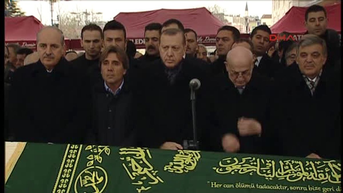 Cumhurbaşkanı Erdoğan Prof. Dr. Süleyman Yalçın\'ın Cenaze Törenine Katıldı