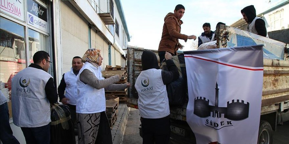 Diyarbakır\'dan Halep\'e Yardım