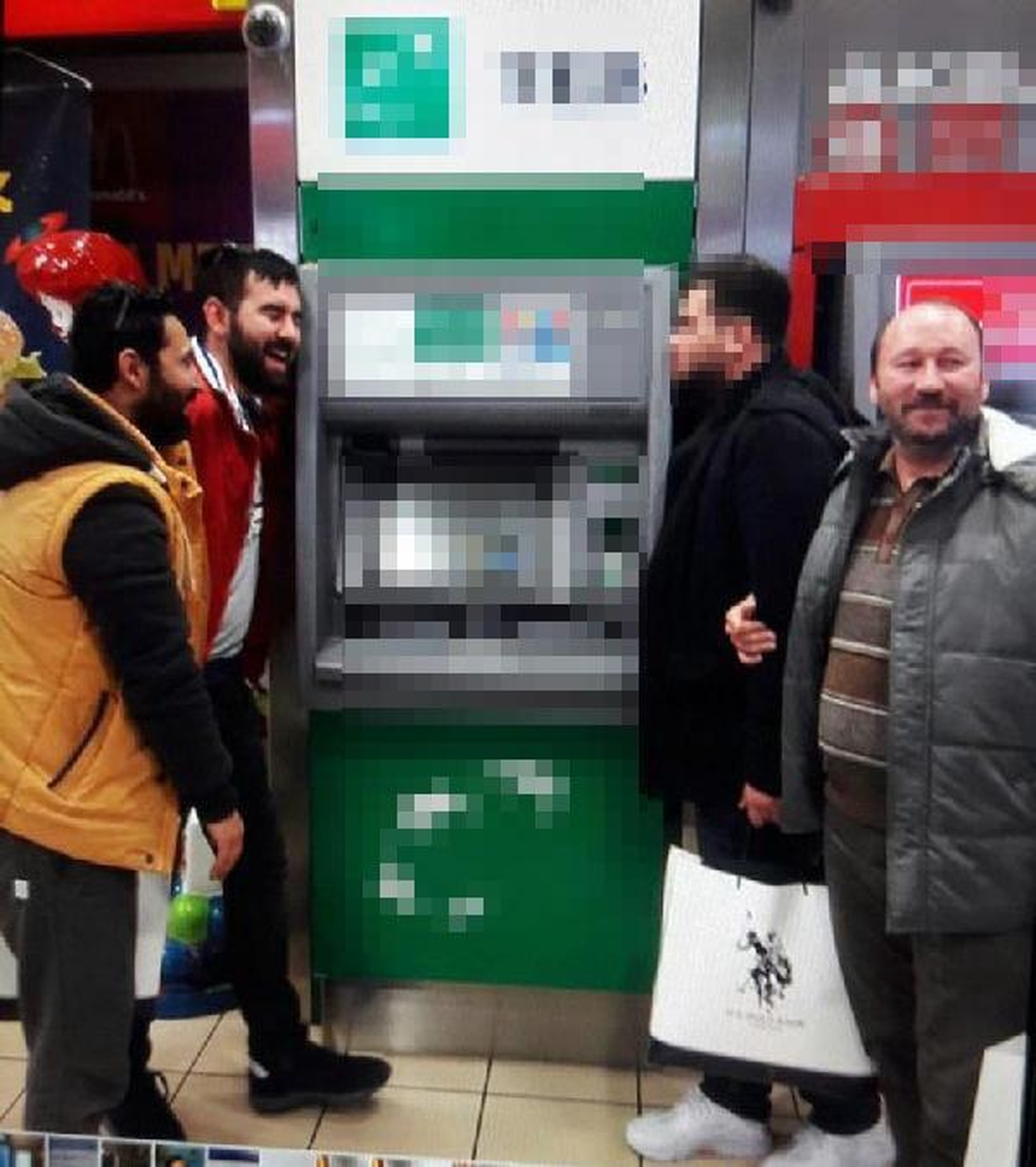 Dolandırıcılarda 2 Milyon Kişinin Kredi Kartı Bilgisi Çıktı