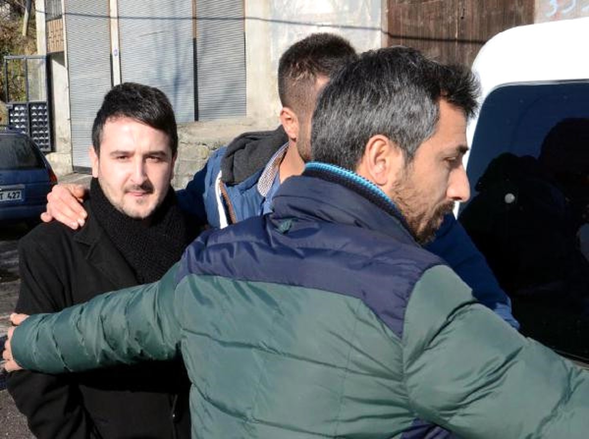 Facebook\'ta 32 Kişiyi PKK Üyesi İlan Etti, Gözaltına Alındı