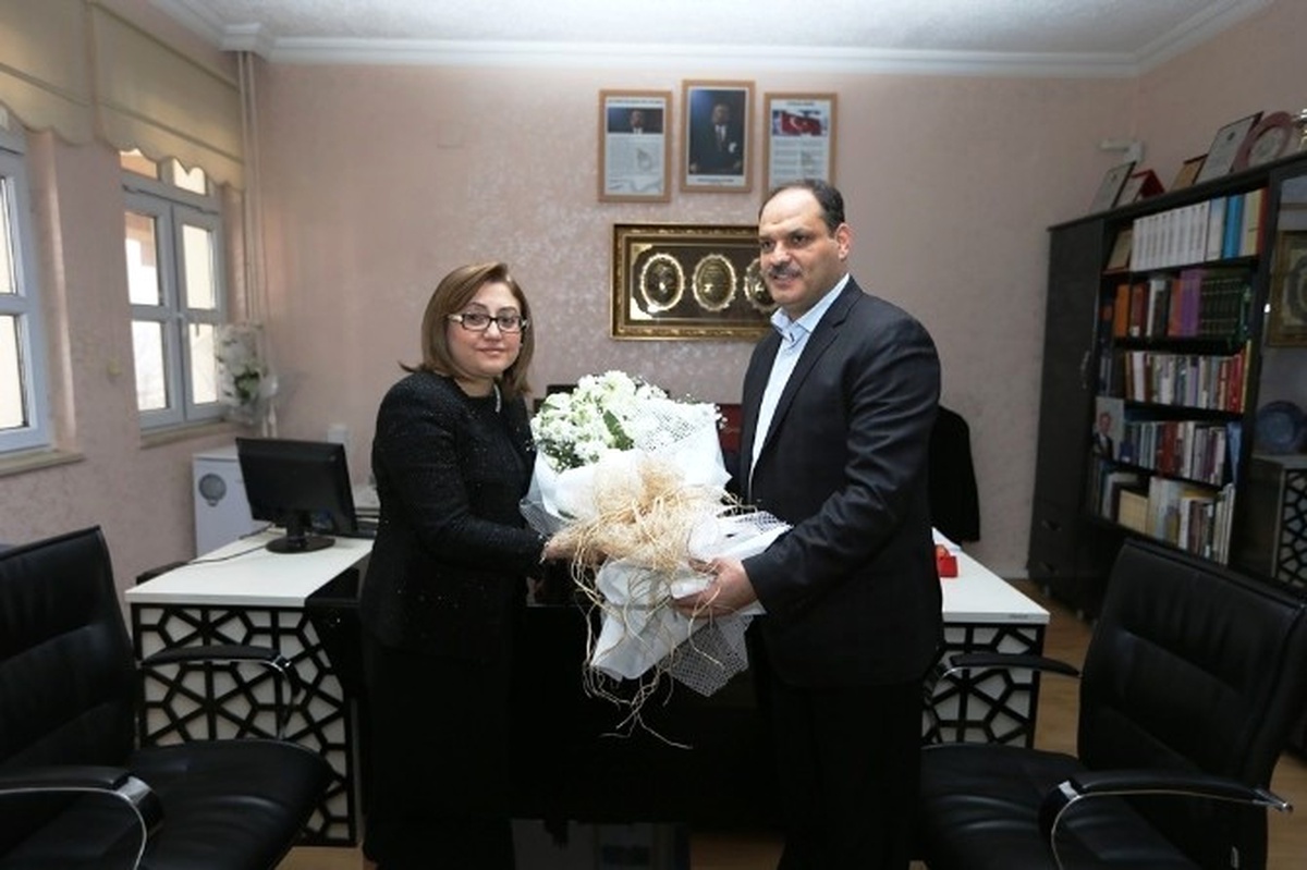 Fatma Şahin\'den Öğrencilere Ziyaret