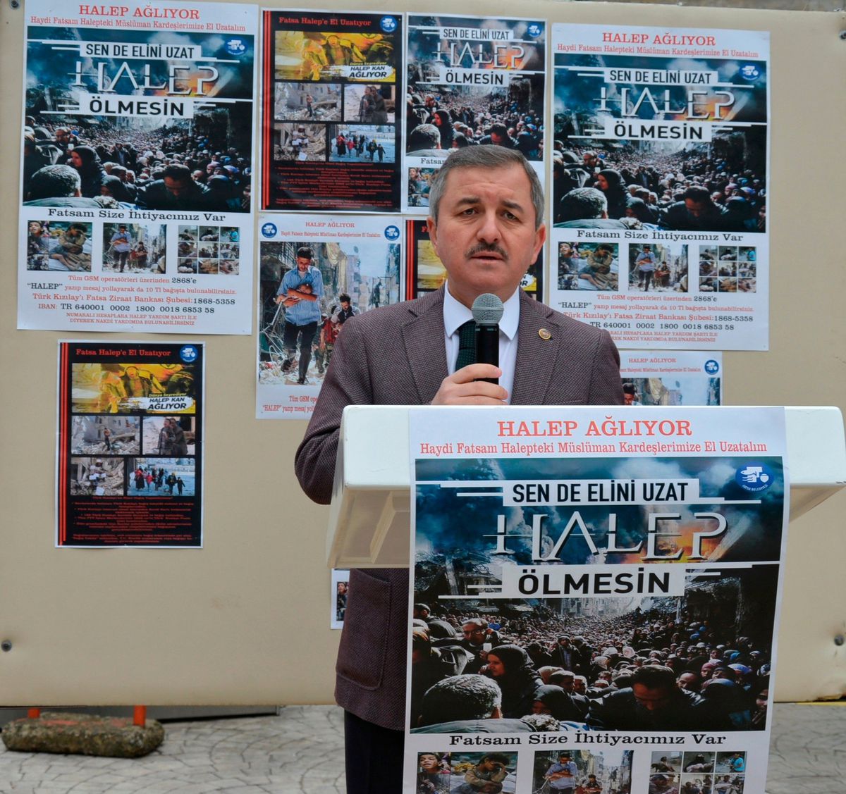 Fatsa\'da "Sen de Elini Uzat, Halep Ölmesin" Kampanyası