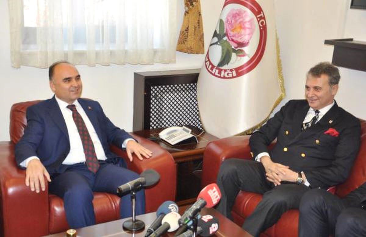 Fikret Orman: "Ryan Babel\'de Henüz İmza Yok"