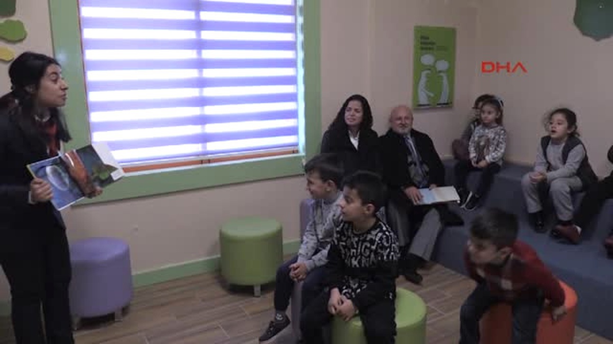 Gaziantep Türkiye\'nin Ilk Çocuk Kütüphanesi Hizmette