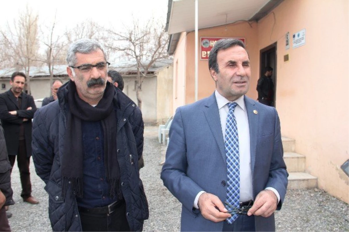 Hdp Milletvekili Adıyaman Gözaltına Alınıp Ankara\'ya Götürüldü
