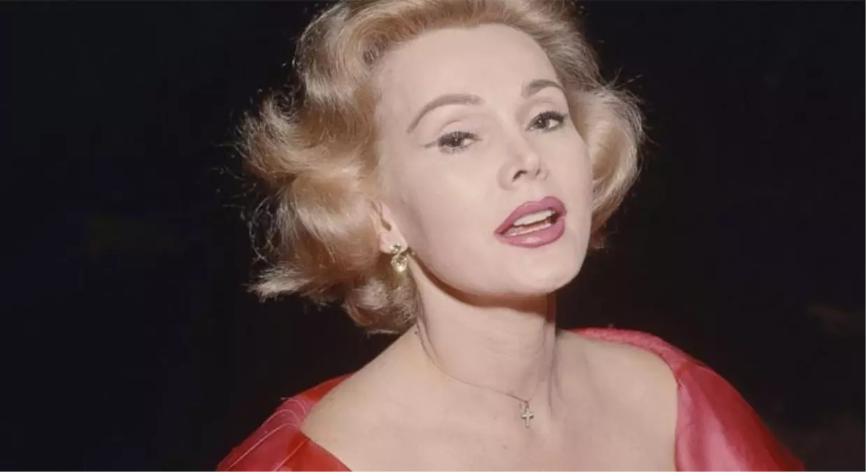 Hollywood\'un Efsanevi Oyuncusu Zsa Zsa Gabor Vefat Etti