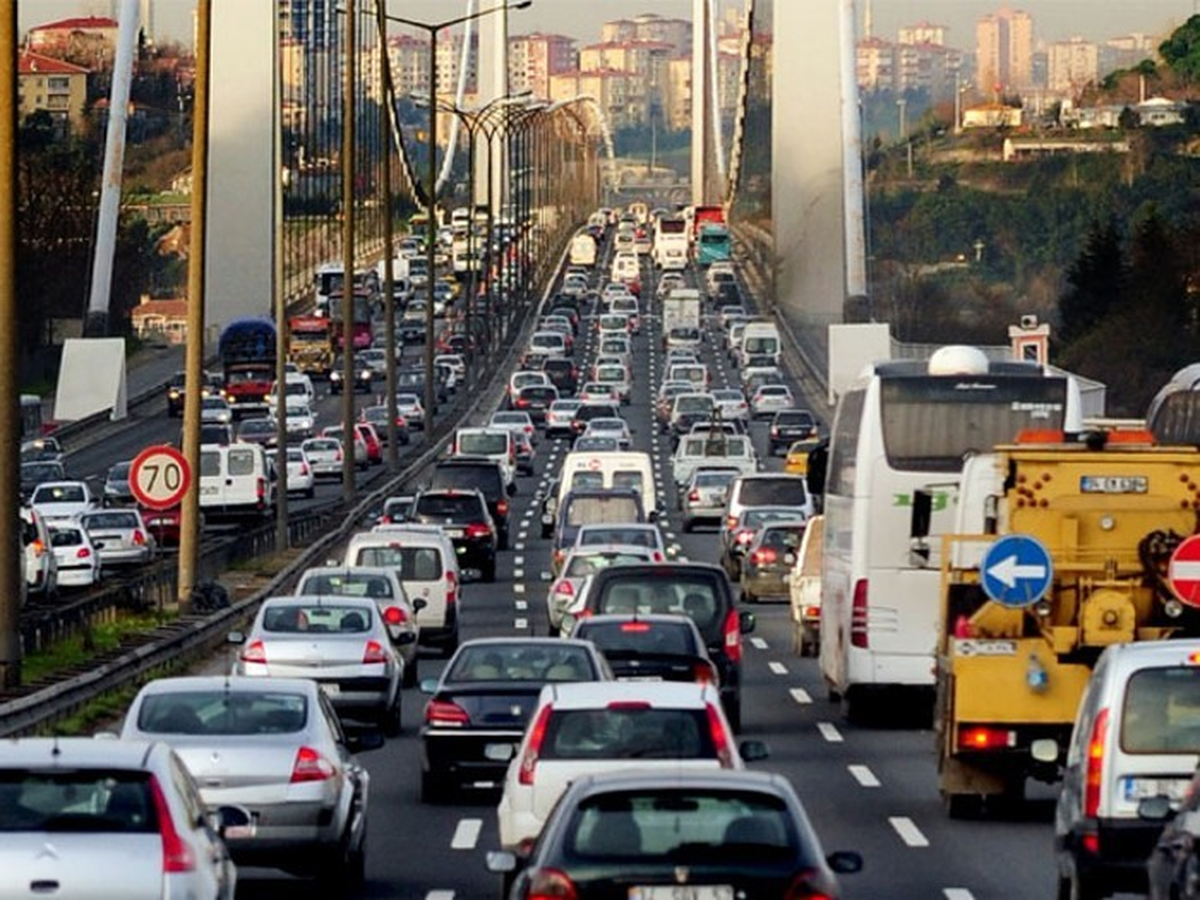 İstanbul\'da Yarın, Avrasya Tüneli Açılışı Nedeniyle Bazı Yollar Kapatılacak
