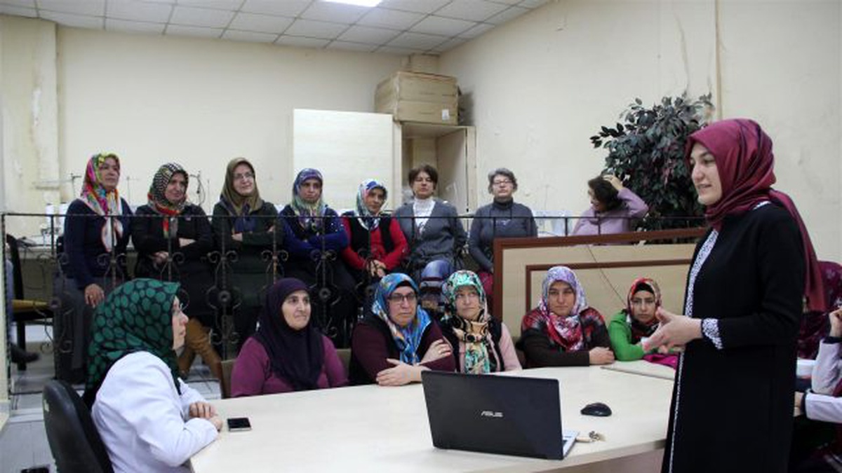 Kapem Kursiyerlerine Sağlık Eğitimi