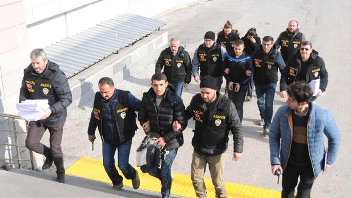 Kasa Hırsızlarını Güvenlik Kamerası Ele Verdi
