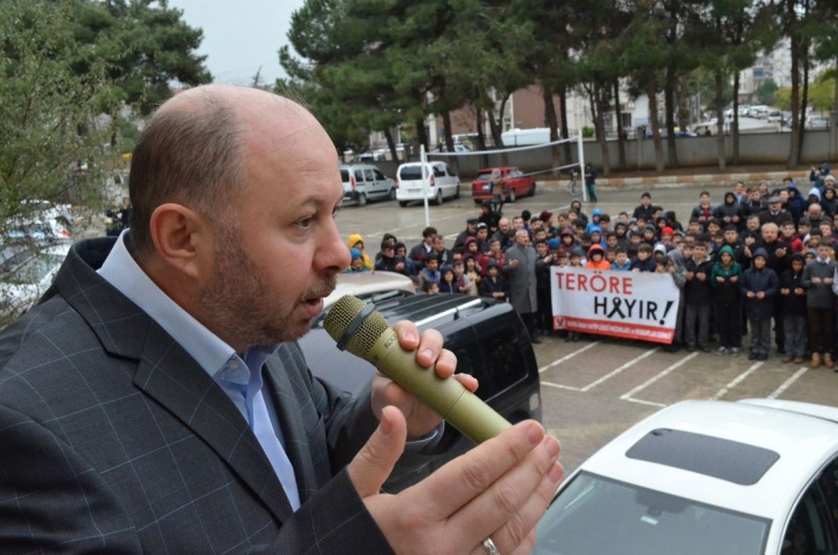 Kayseri\'deki Terör Saldırısına Tepkiler