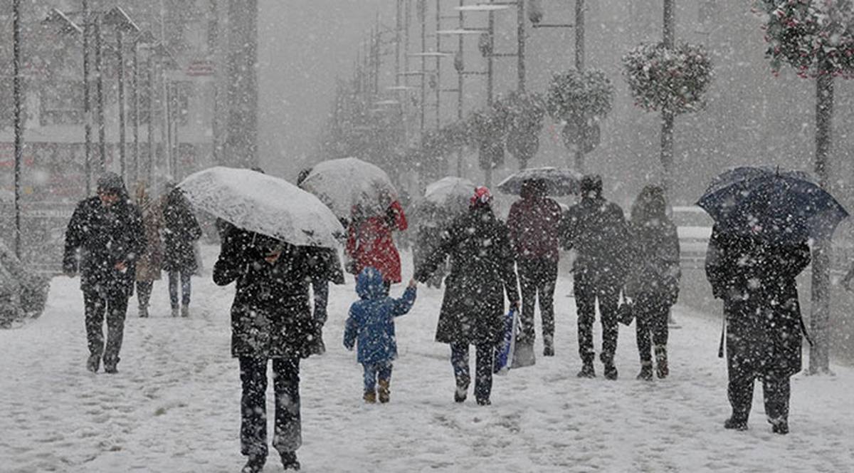 Meteoroloji\'den \'Yeni Yağışlı Sistem\' ve \'Yoğun Kar\' Uyarısı