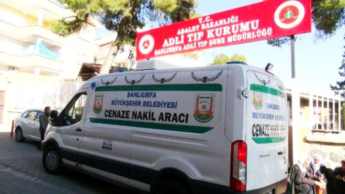 Şanlıurfa\'da Üzerine Televizyon Devrilen Bebek Öldü