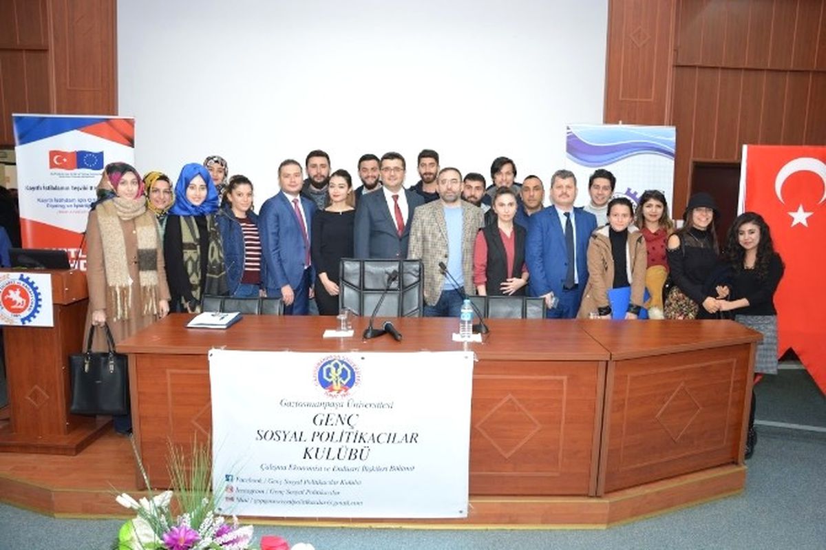 Üniversite Öğrencilerine "Kayıtlı İstihdam Semineri"