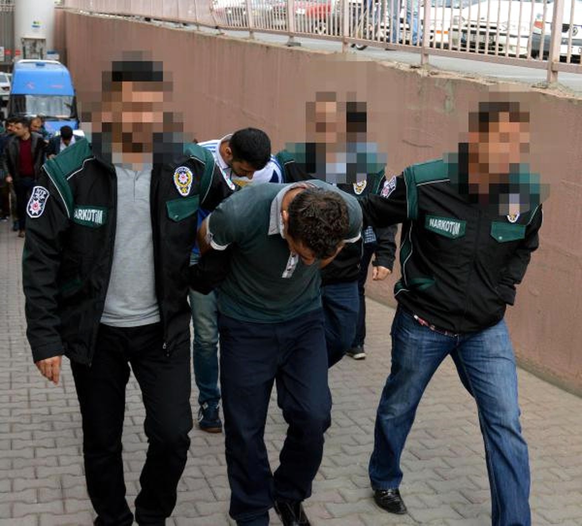 Uyuşturucu ile Yakalanan Sanıklara 10\'ar Yıl Hapis