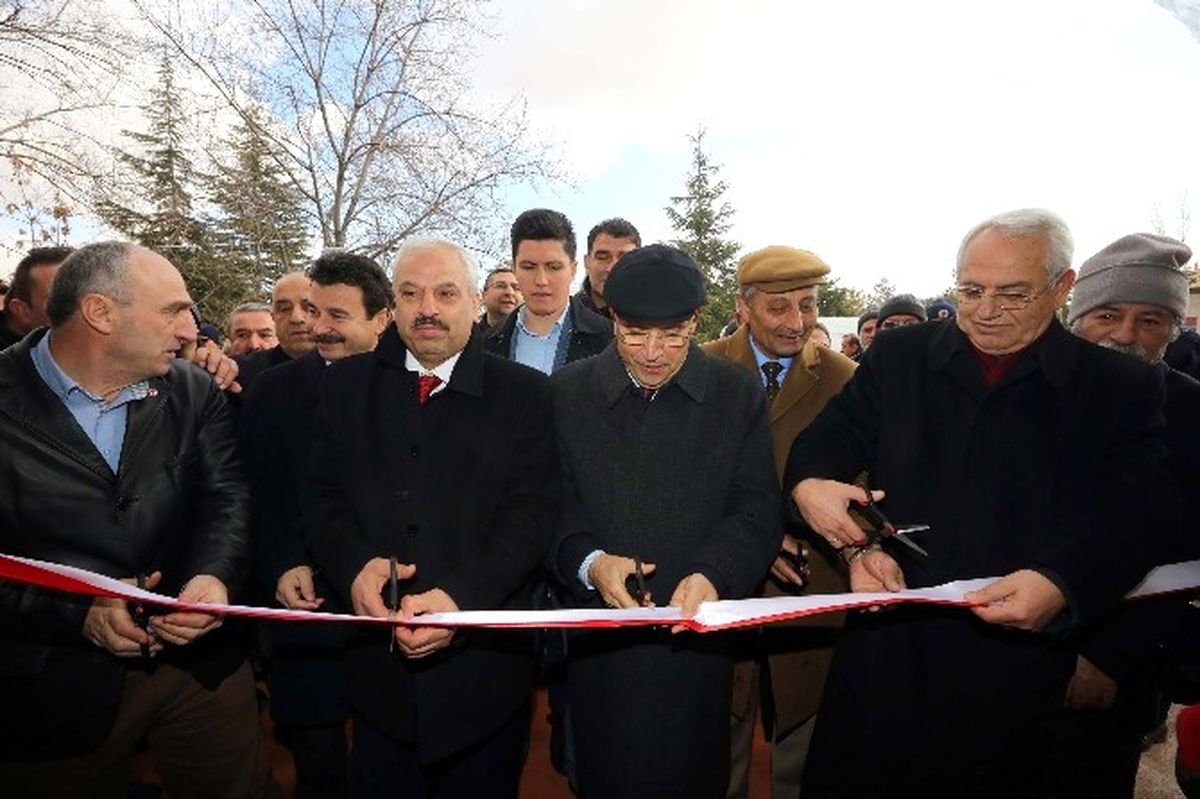 Yenimahalle\'de 1,5 Ton Hamsi Dağıtıldı