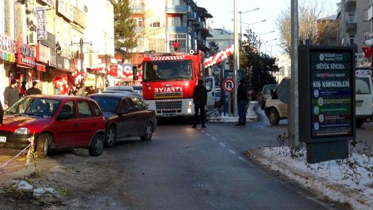 Yozgat\'ta Hatalı Park İtfaiye Aracına Engel Oldu