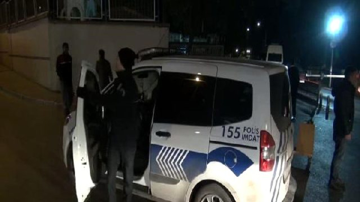 Zeytinburnu\'nda Şüpheli Kişi Gözaltına Alındı