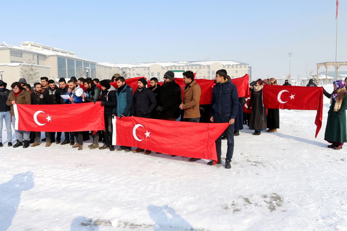Ağrı İbrahim Çeçen Üniversitesi Öğrencilerinden Teröre Tepki