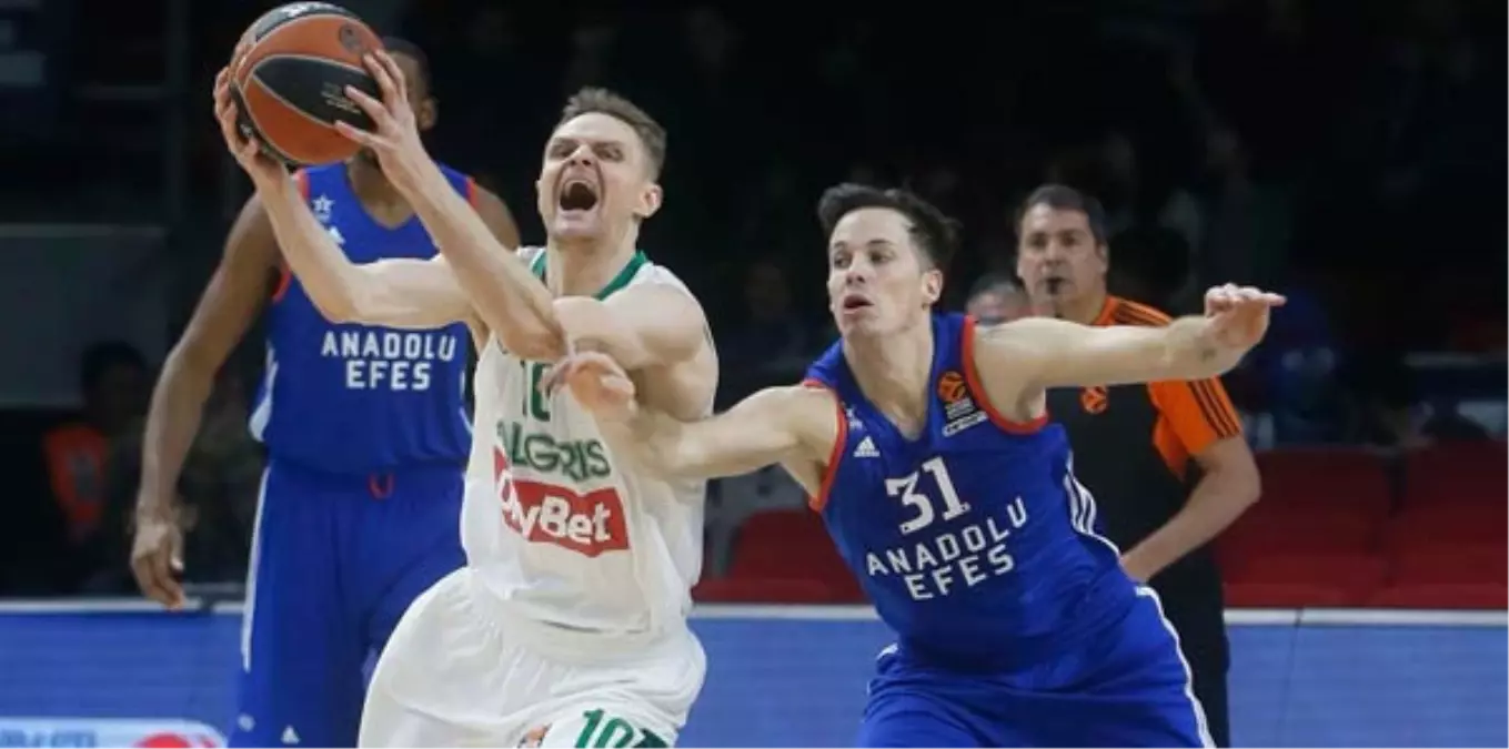 Anadolu Efes - Zalgiris: 71 84