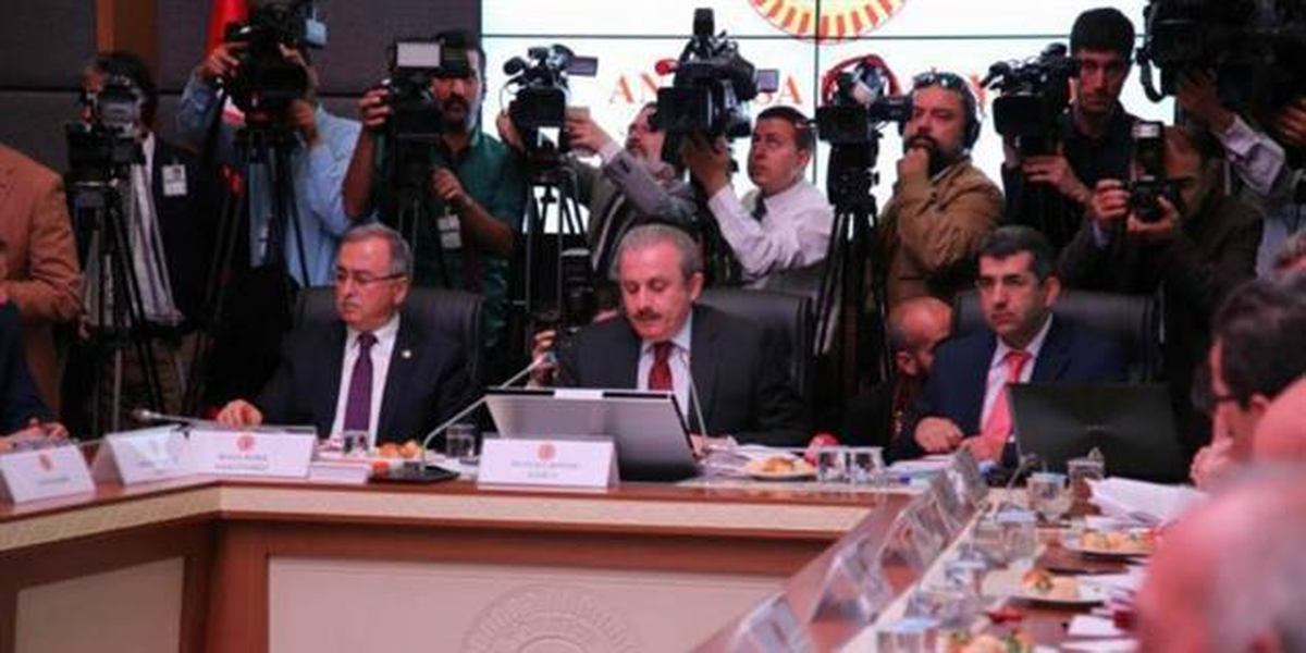 Anayasa\'da Değişiklik Yapılmasına Dair Kanun Teklifi Üzerinde Görüşmelere Başlandı (3)