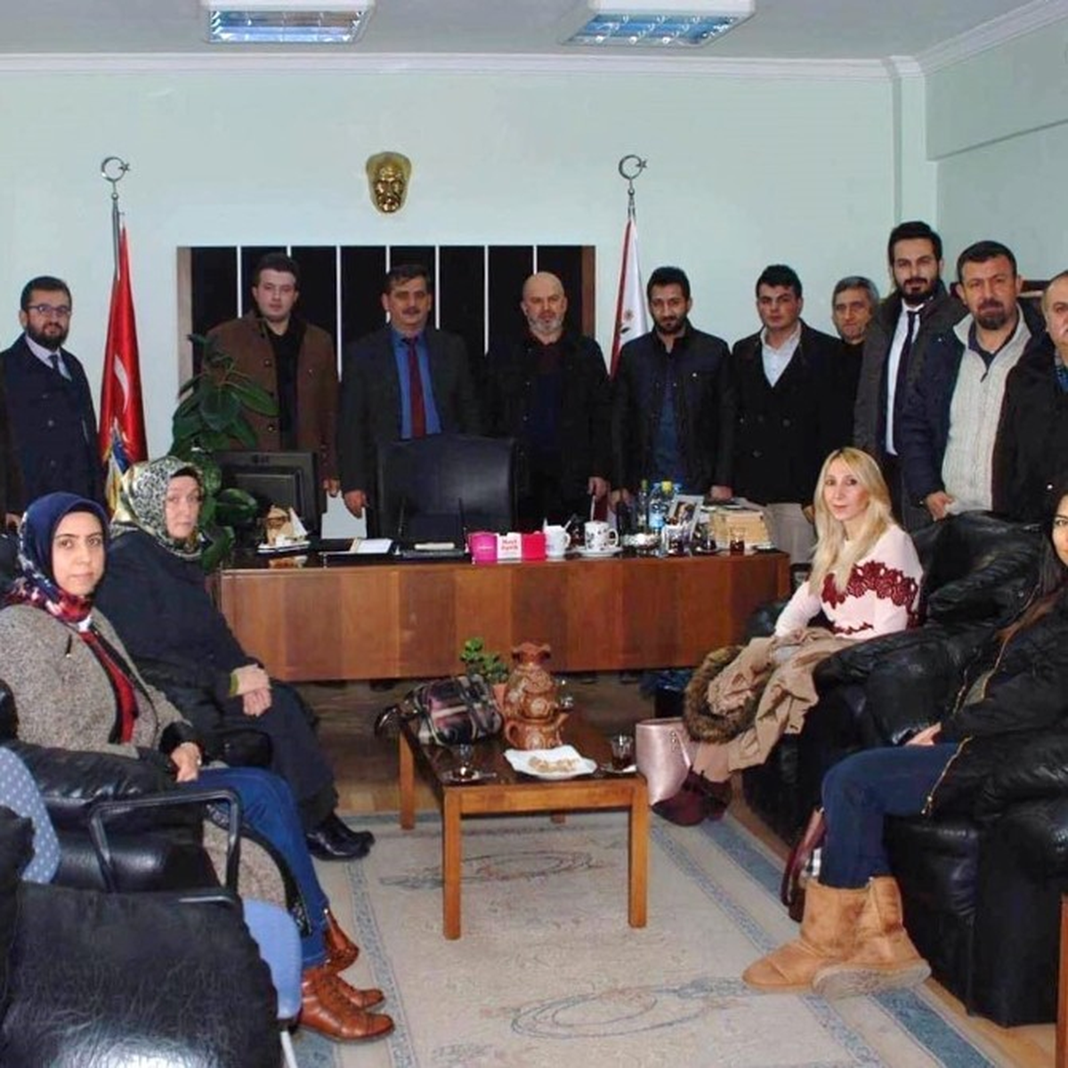 Avukatlardan Gediz İlçe Emniyet Müdürlüğü\'ne Taziye Ziyareti