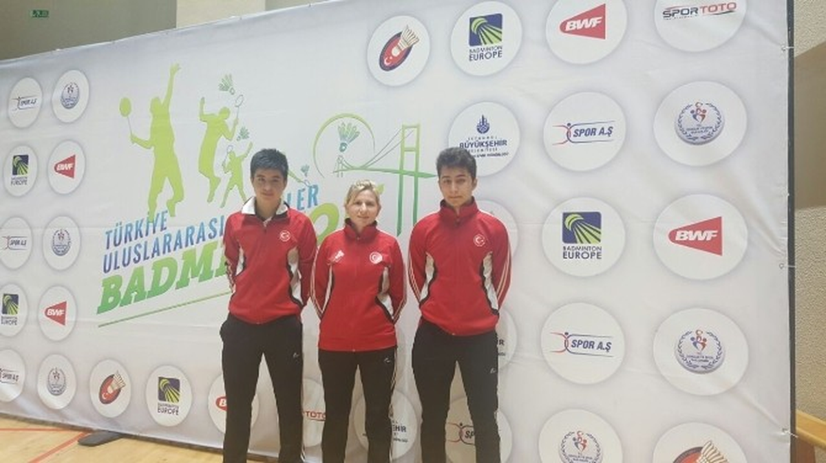 Badmintonda Milli Mutluluk