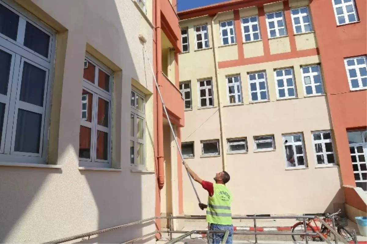 Başkan Şirin\'e Eğitim Camiasından Teşekkür