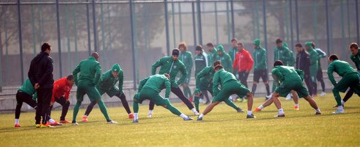 Bursaspor Ara Vermeden Kupa Hazırlığına Başladı