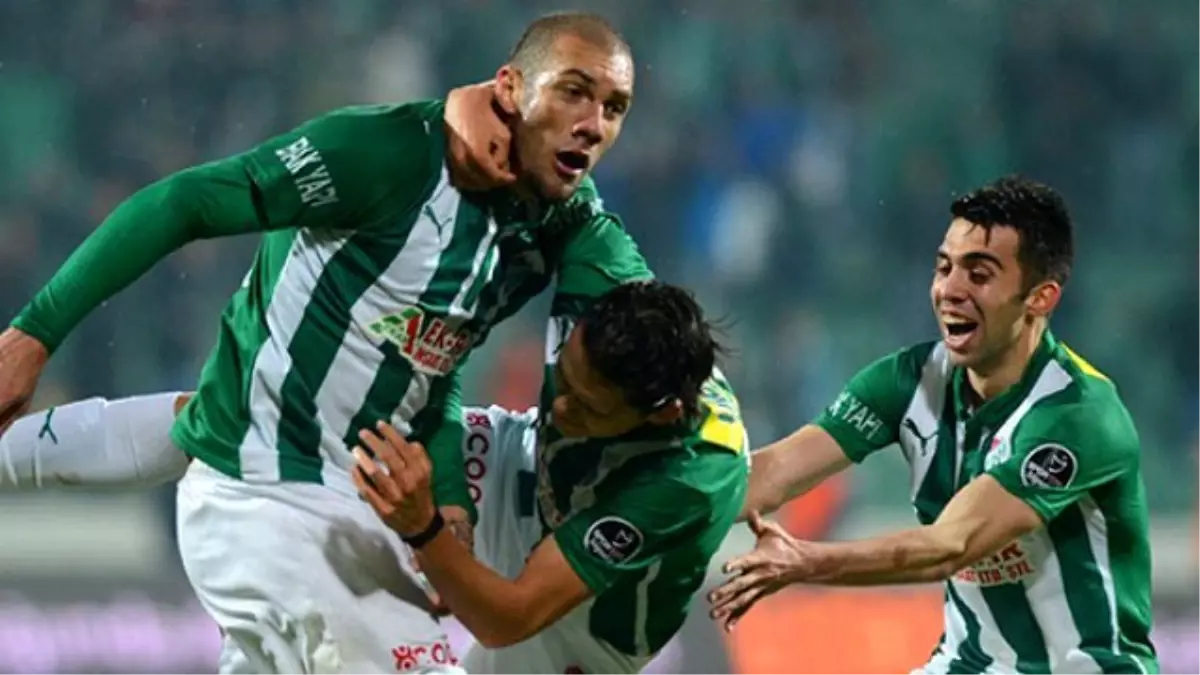 Bursaspor\'da Galibiyet Sevinci